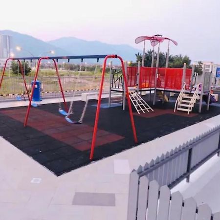 Luxurious Homestay 3Br With Pool Meru Ipoh 8 Pax Exterior foto